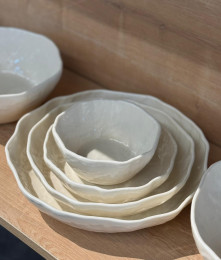 TRİA CELLİNE SERVİS TABAĞI 28 CM KREM